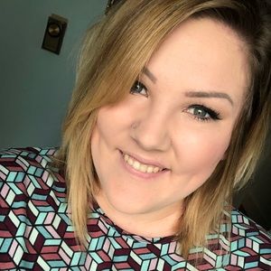 Meet your Posher, Maddie